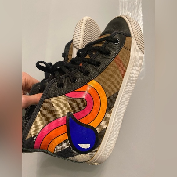 Kids Burberry high top sneakers (as is) - Picture 3 of 8